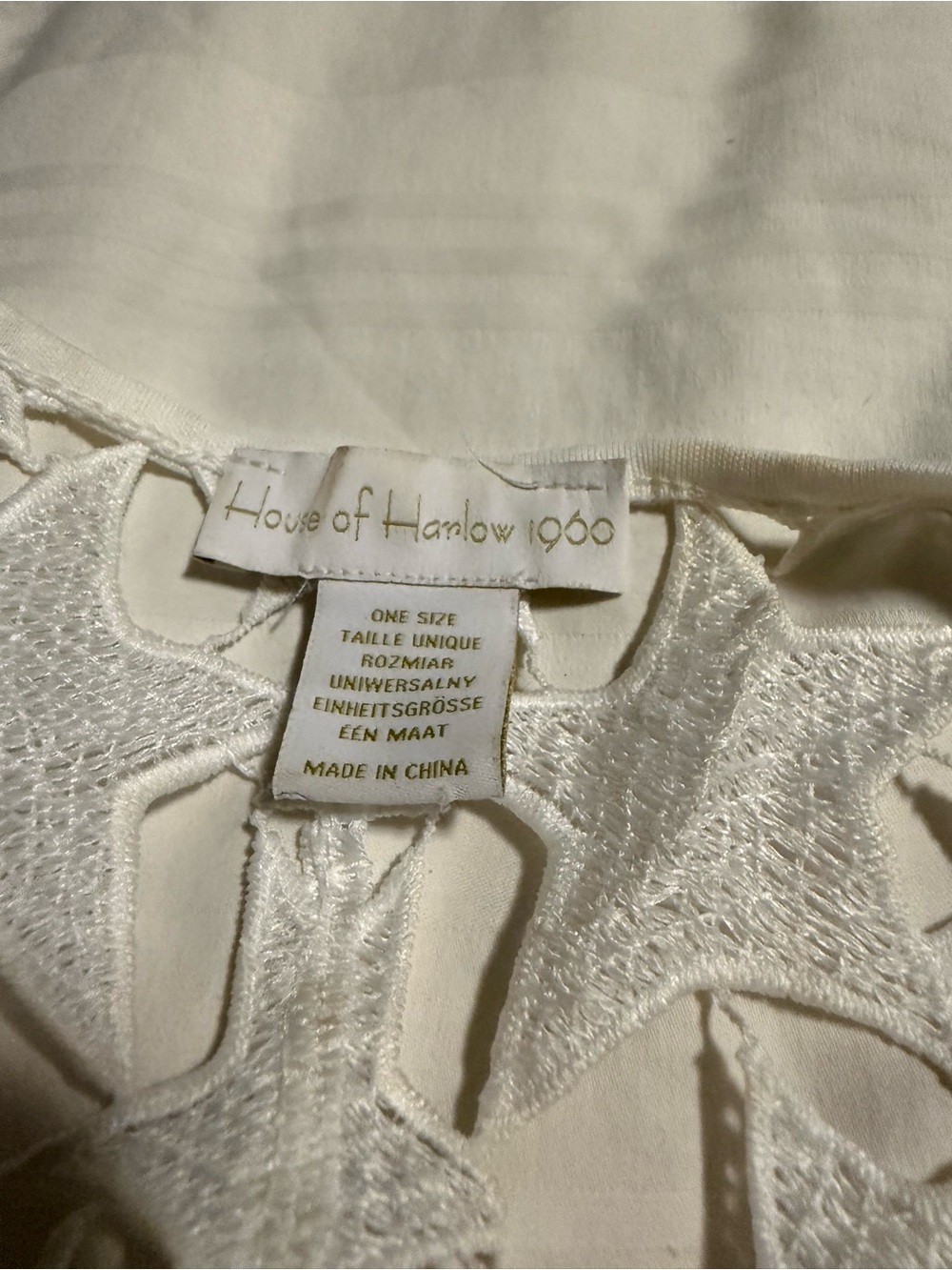 House of Harlow 1960 White Star Lace Kimono - Picture 2 of 2